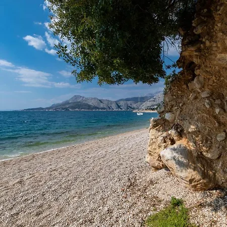 Urban Edge - Beach Apartments Omis Exterior photo