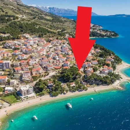 Urban Edge - Beach Apartments Omis Exterior photo