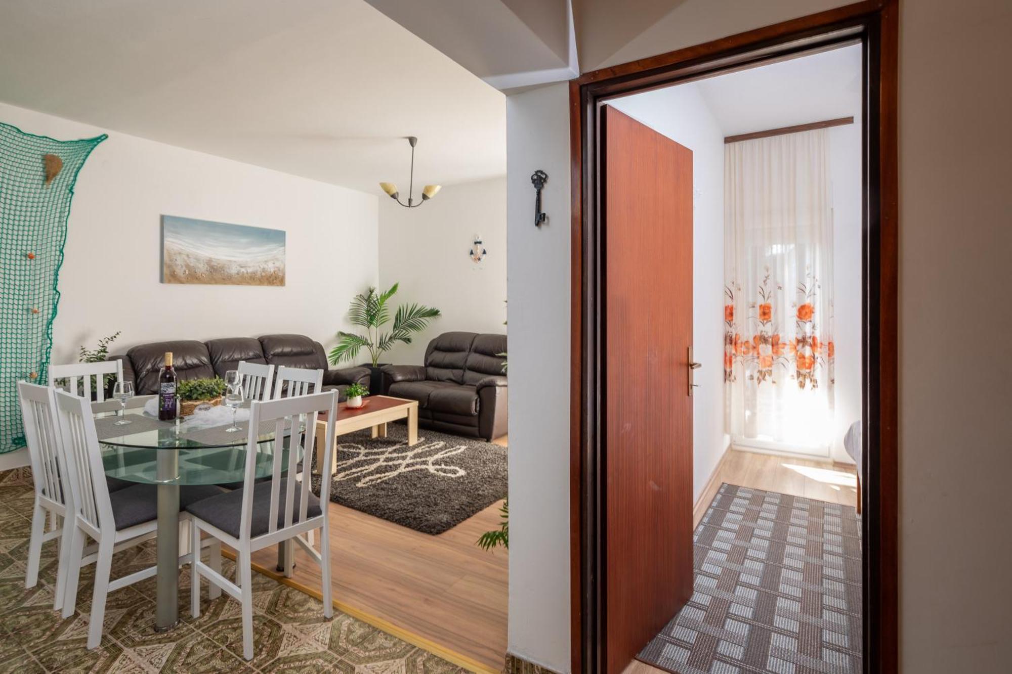 Urban Edge - Apartment Omis